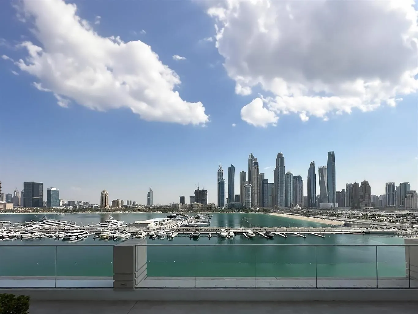 Trophy - Majestic Mingle Marina Suites Dubaj 0*,  Spojené arabské emiráty