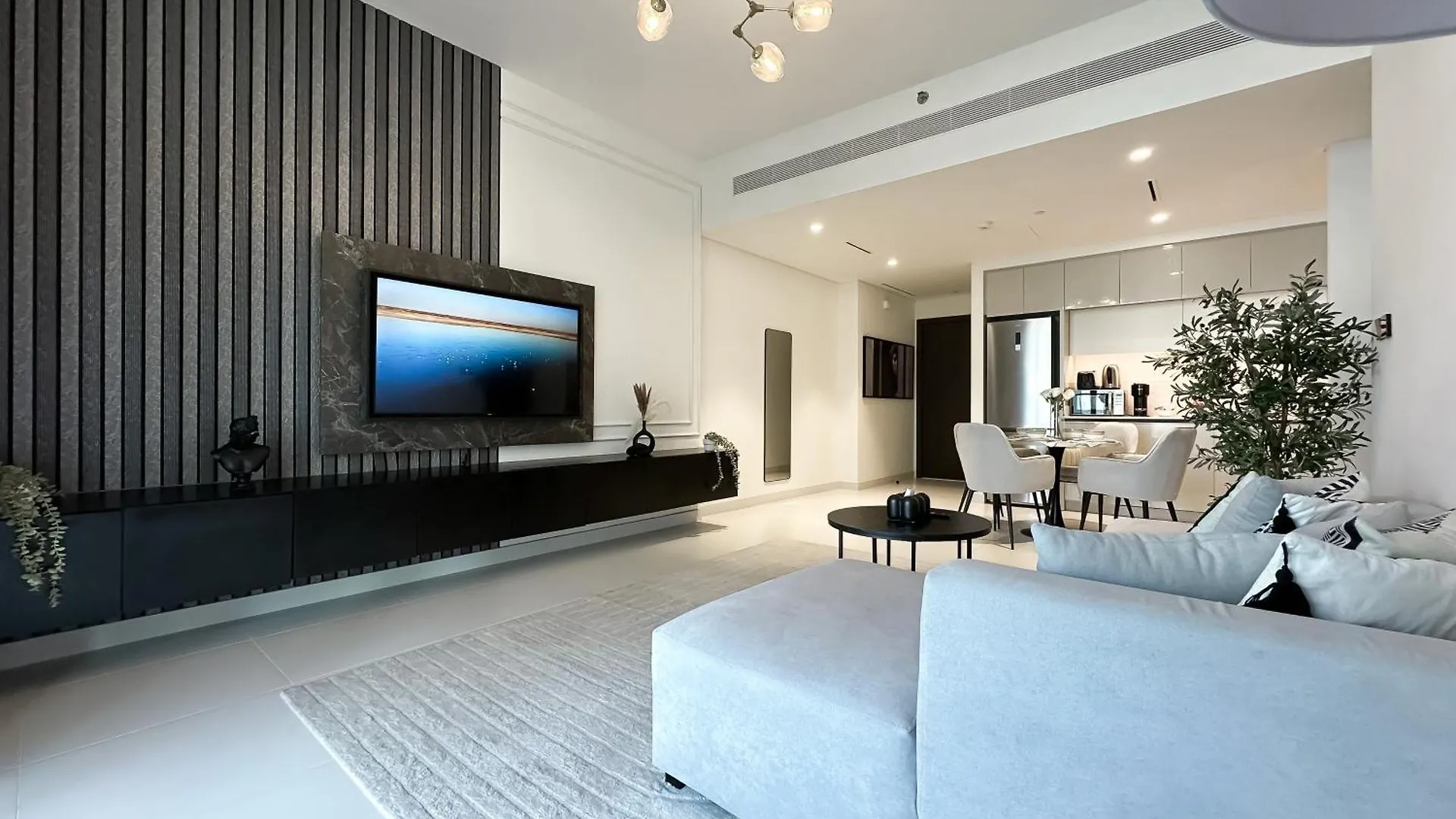 Trophy - Majestic Mingle Marina Suites Dubai Birleşik Arap Emirlikleri