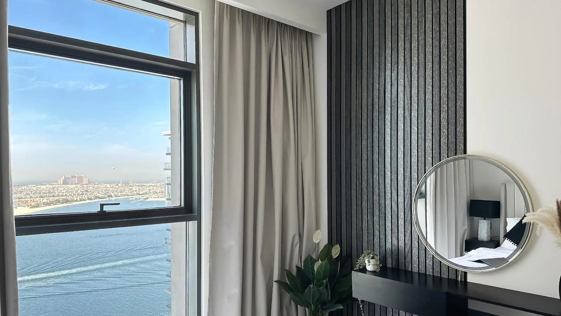 Daire Trophy - Majestic Mingle Marina Suites Dubai
