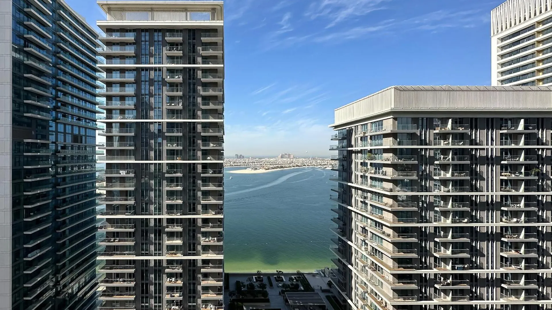 Daire Trophy - Majestic Mingle Marina Suites Dubai Birleşik Arap Emirlikleri