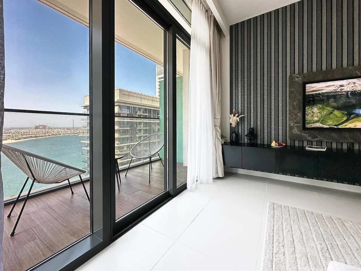 Daire Trophy - Majestic Mingle Marina Suites Dubai